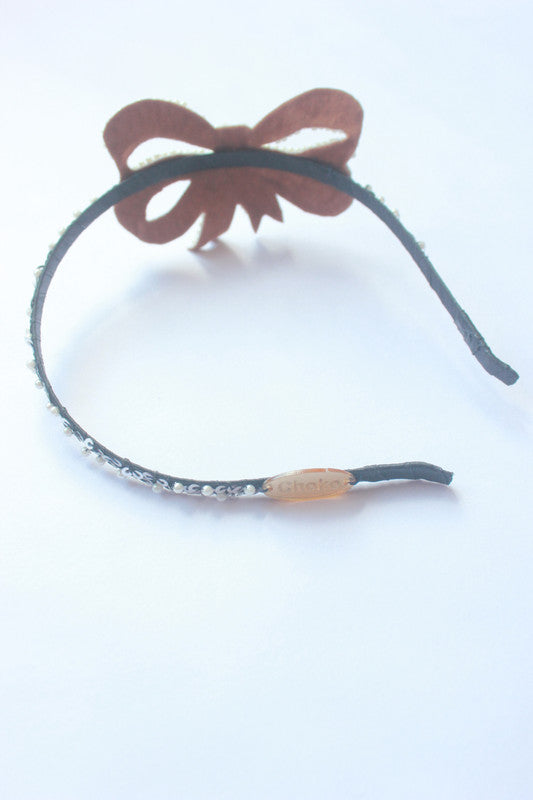 Black and White Embellished Hairband