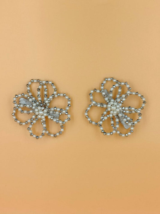 Choko Floral Beaded Hairclips - Silver and White