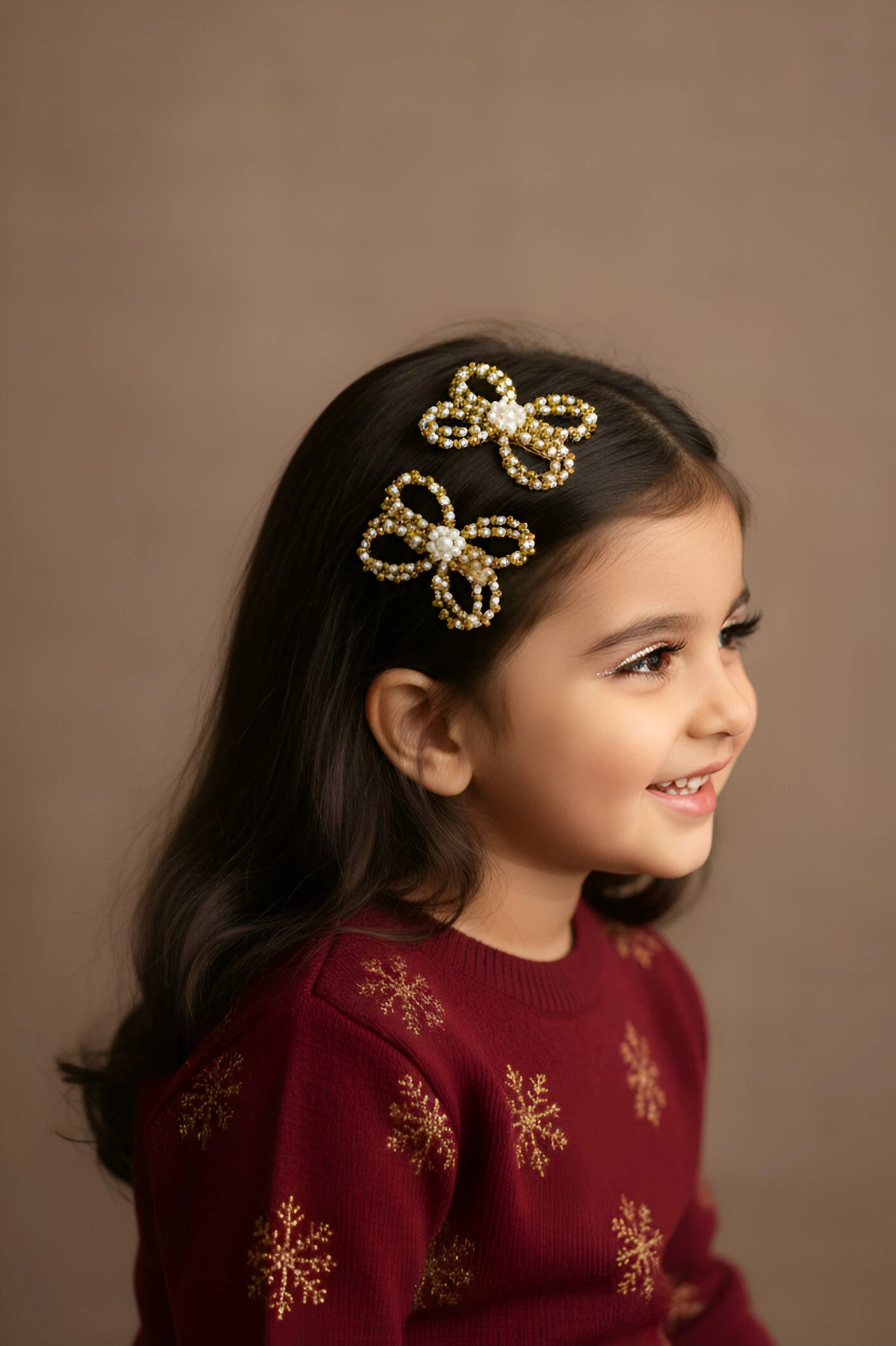 Choko Santa's Xmas Butterfly Beaded Hairclip- Gold, Off White for Girls - Choko