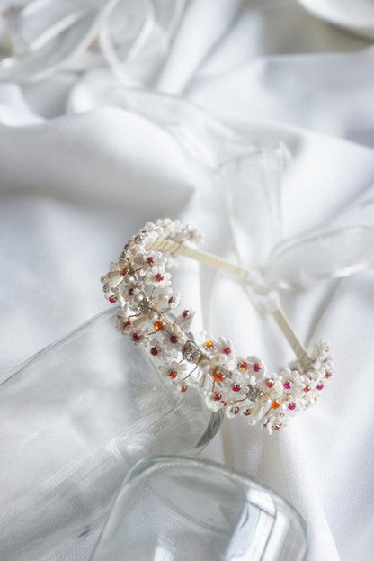 Frost & Fire Floral Hairband for Girls & Kids – White & Red Contrast Choko