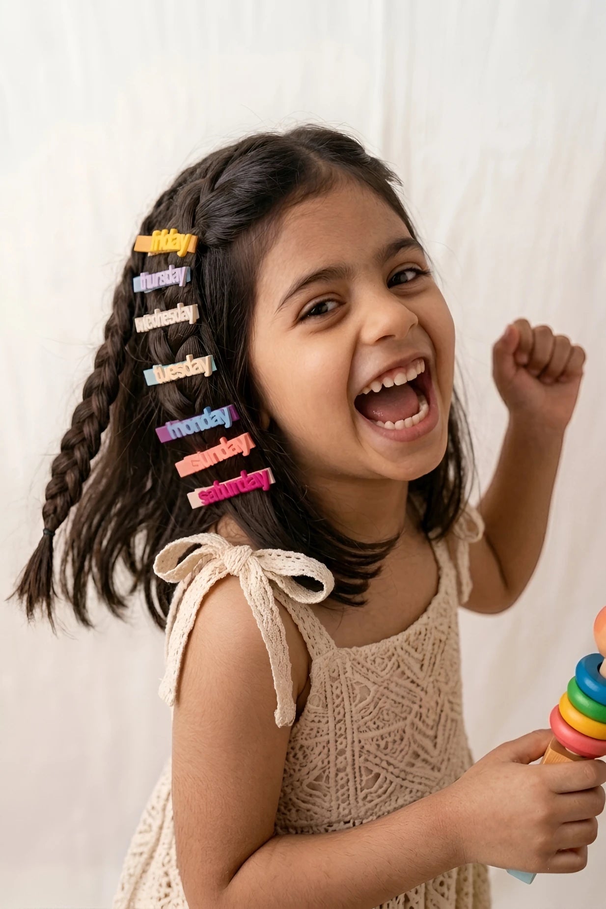 Streetpop Funky Days of the Week Hairclips for Girls - Set of 7 - Choko