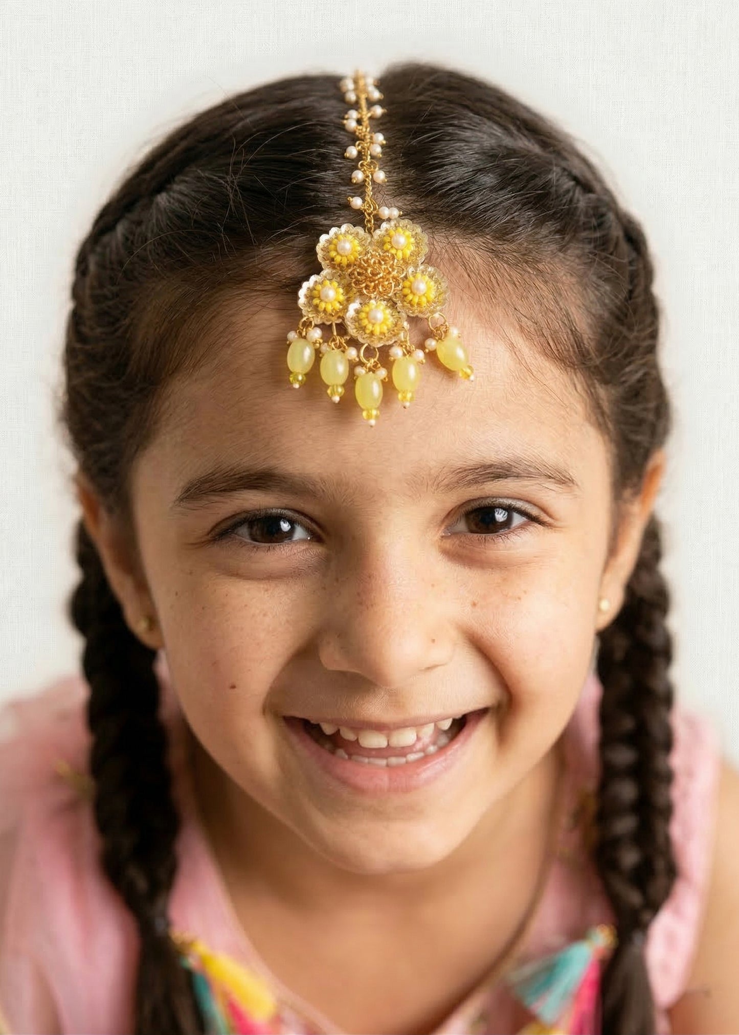 Choko Traditional Floral Gota Patti Festive Styles Maang Tikka for Girls - Yellow & White