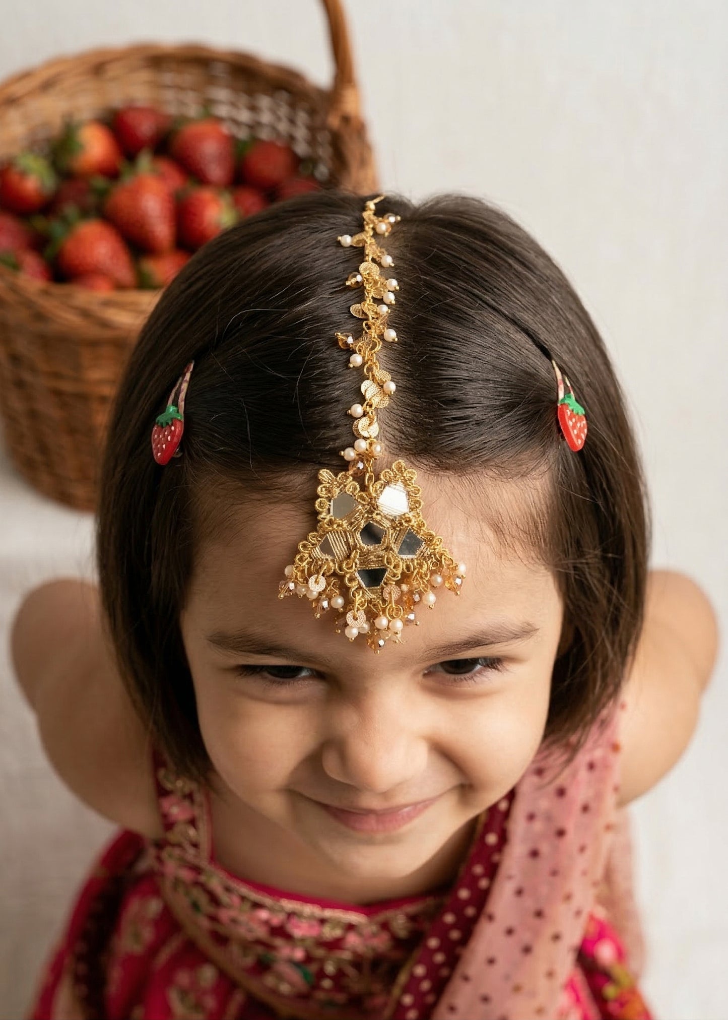 Choko Traditional Floral Mirror Pearl Drops Festive Maang Tikka for Girls - Golden & White